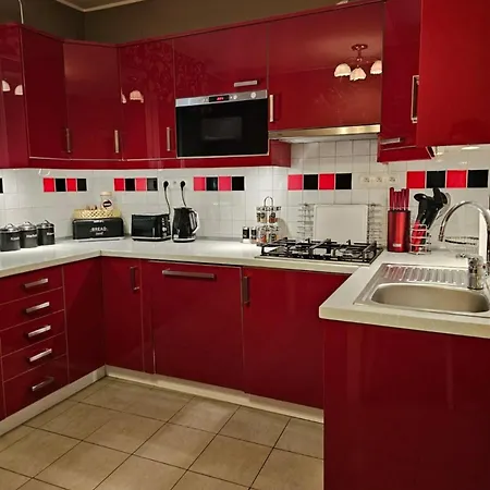 Lovely Apartment In Zyrardow Close To Suntago Tago *