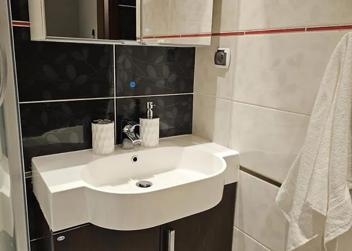 アパート 2-bed In 10 Min To Suntago & Parking *