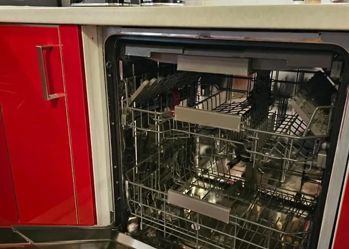 2-bed In 10 Min To Suntago & Parking